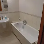 Ursynow Waw Lanciego Διαμέρισμα *